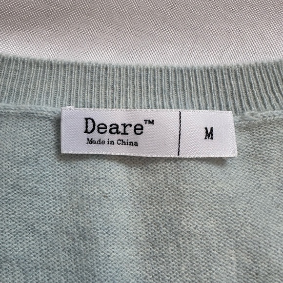 DEARE TM 100% Cashmere Women’s Seafoam Green V-Neck Long Sleeve Knit Sweater - Picture 3 of 4